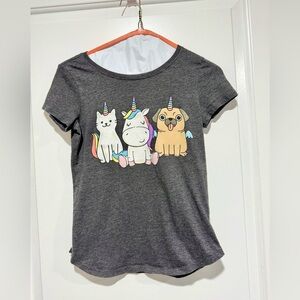Girls, grey short sleeve T-shirt. Animal unicorn detail. Lightweight. Size 10/12